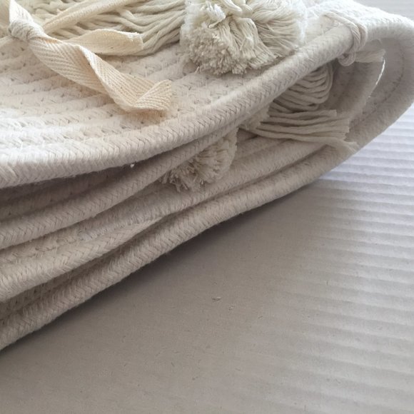 Jilly Box - Twig and Tassel Pom Basket - Natural - Picture 4 of 5